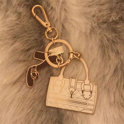 replica burberry keychain